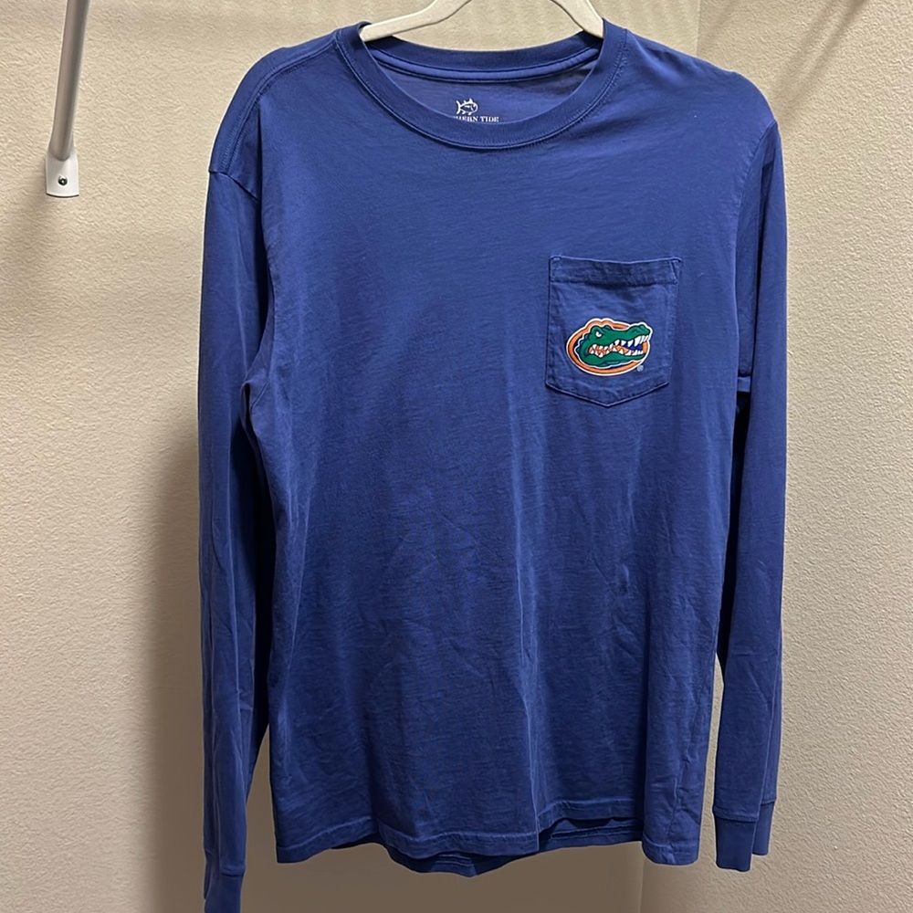 Southern Tide long sleeve t-shirt. Florida Gators football. Size small.Like new!